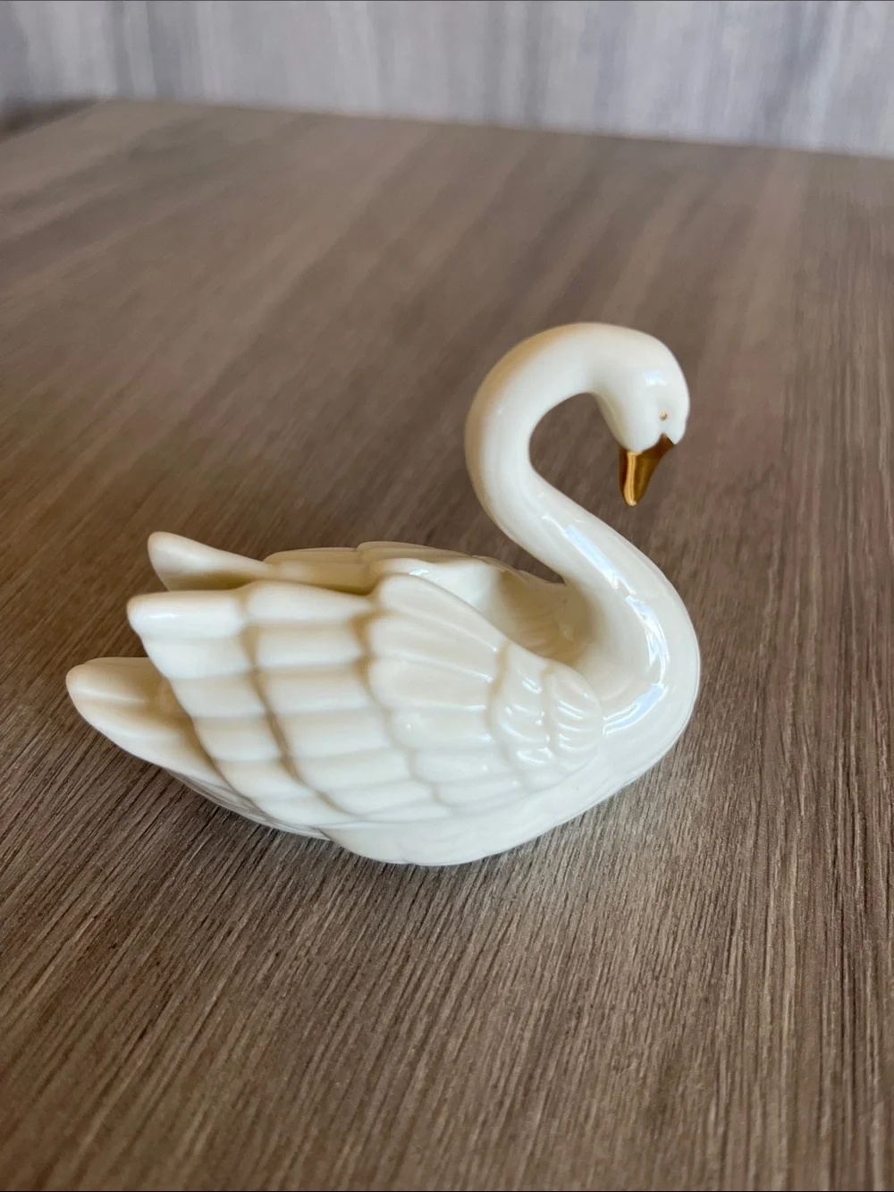 Lenox Porcelain Swan Card Holder - Picture 3 of 7